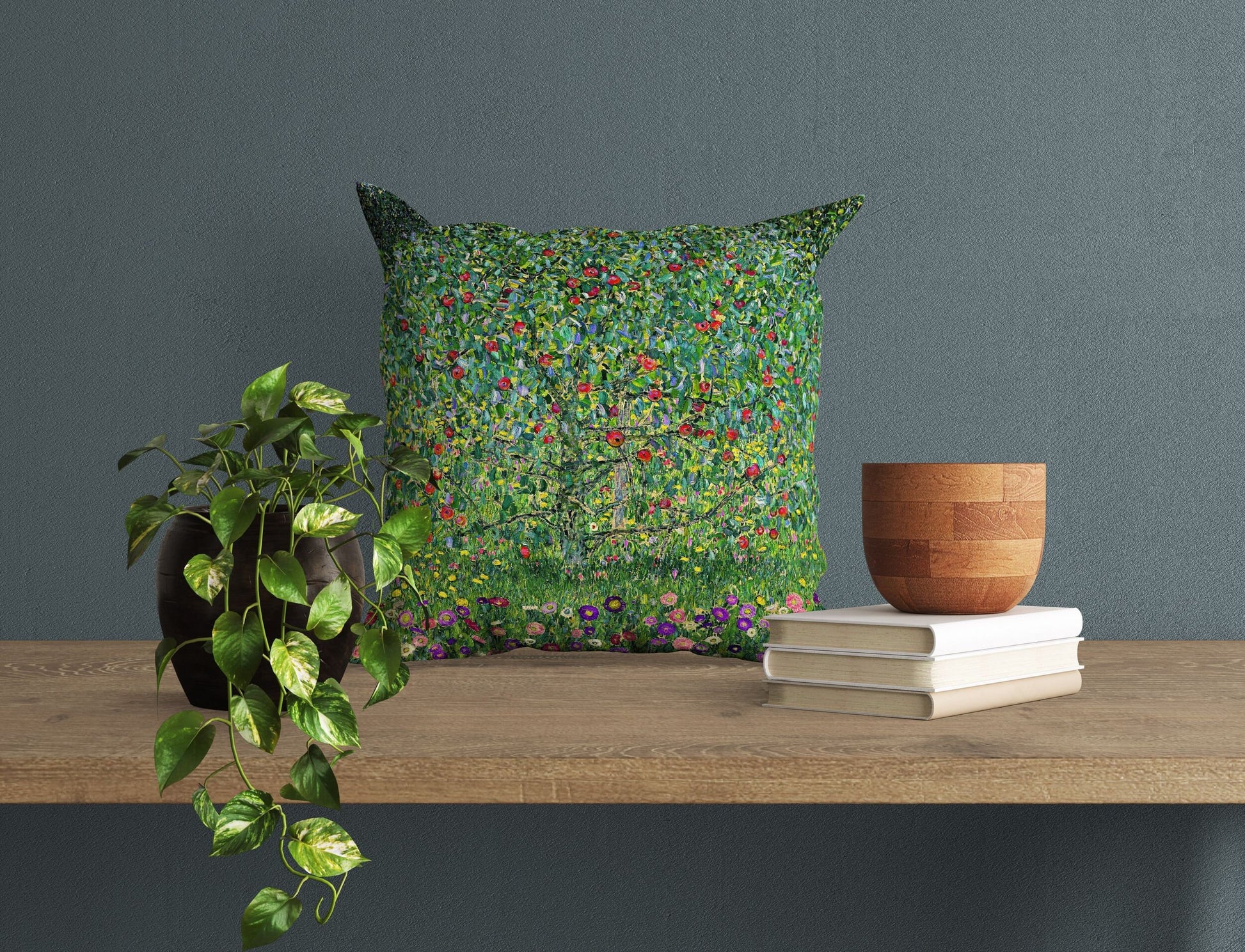Gustav Klimt Famous Painting, Throw Pillow Cover, Abstract Throw Pillow Cover, Artist Pillow, Green Pillow Cases, 22X22 Pillow Cover