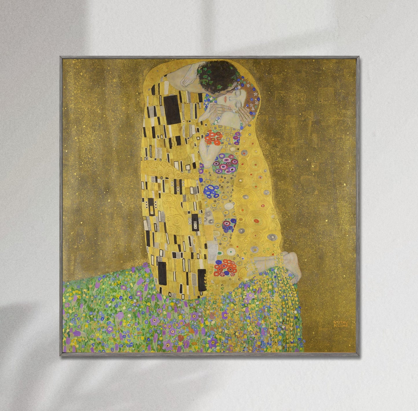 Gustav Klimt Painting The Kiss Canvas Print, Prints, Large Art Print, Trendy Art Prints, Home Wall Art, Framed Canvas, Fine Art Print